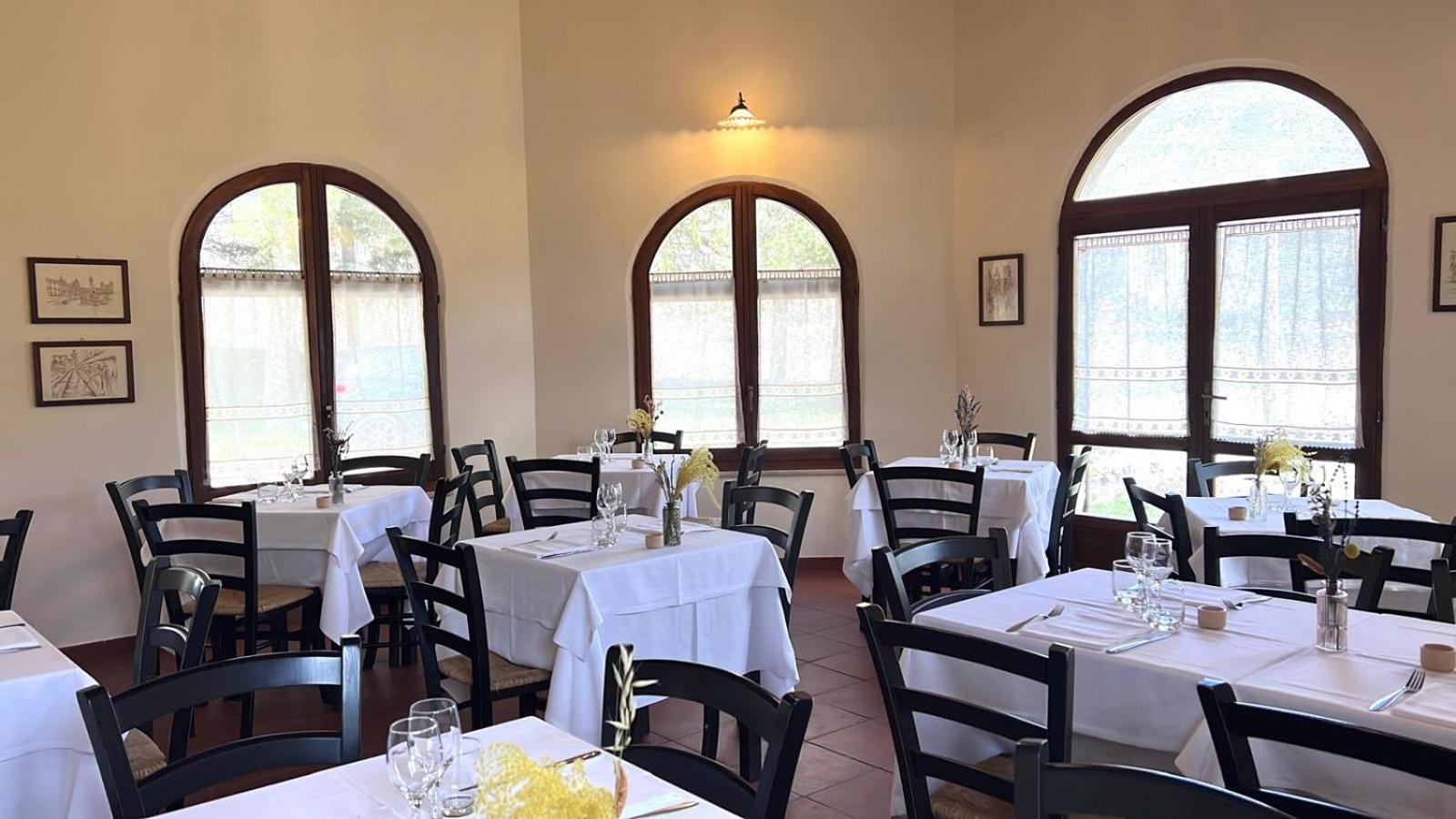 Locanda Sul Lago Santo Stefano Di Sessanio Eksteriør bilde